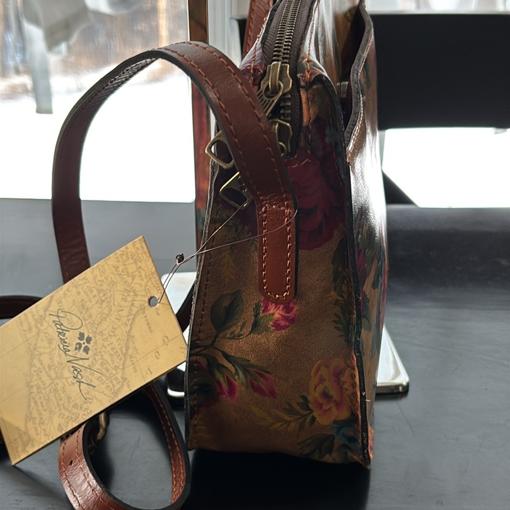 NWT Patricia Nash Vallata Crossbody Bag Vintage Victorian Floral Leather P891419 - Picture 7 of 15